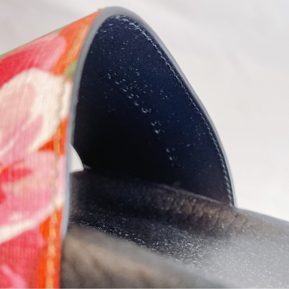 GUCCI GG logo floral bloom rubber pool slides - Picture 12 of 12